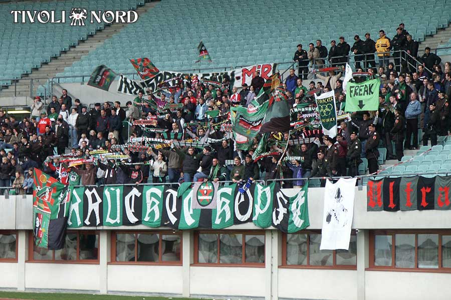 scr-ibk-f02-(39)