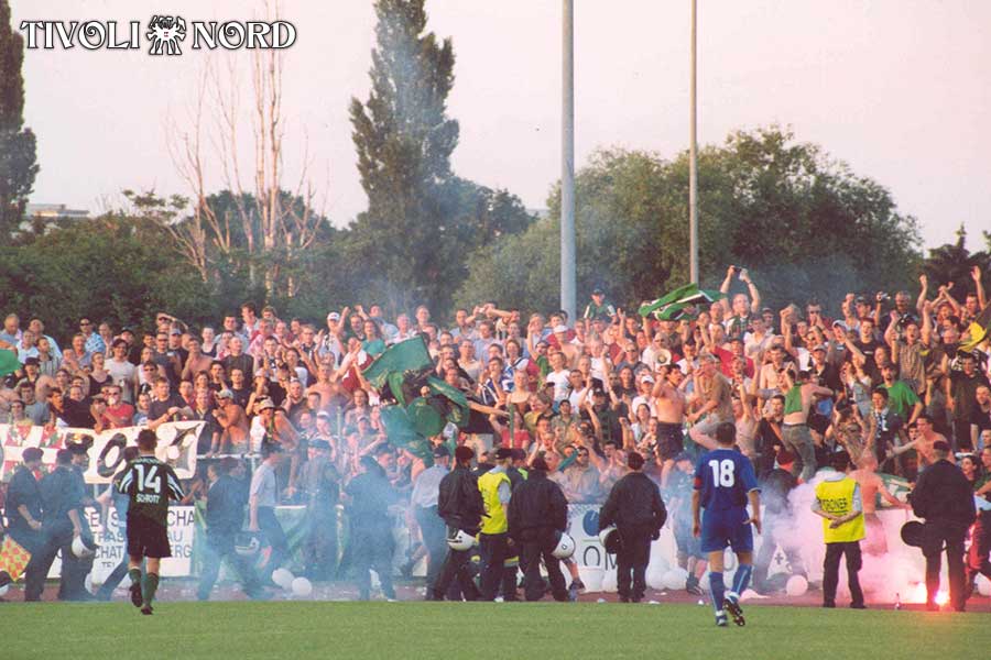schwechat-fcw-f03j